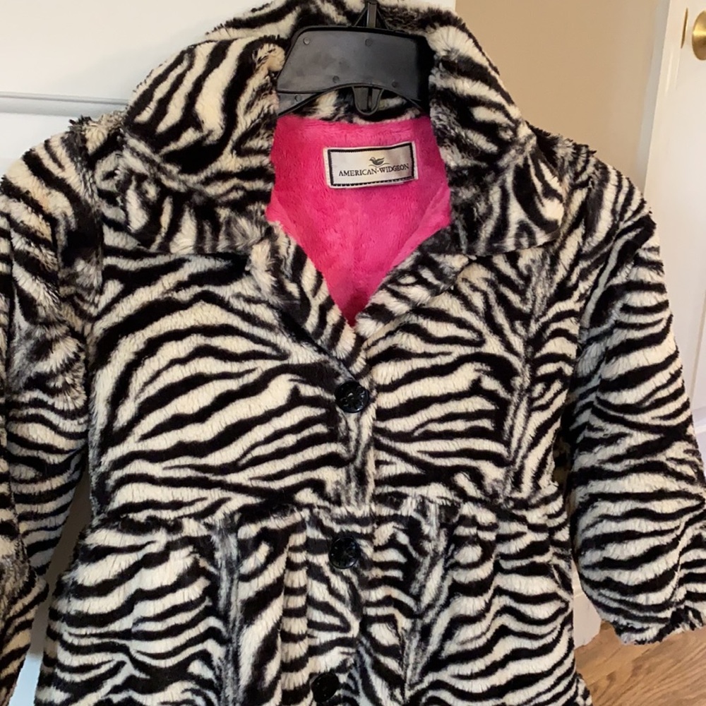 American-Widgeon!! Girls Coat Size 6 Beautiful!!